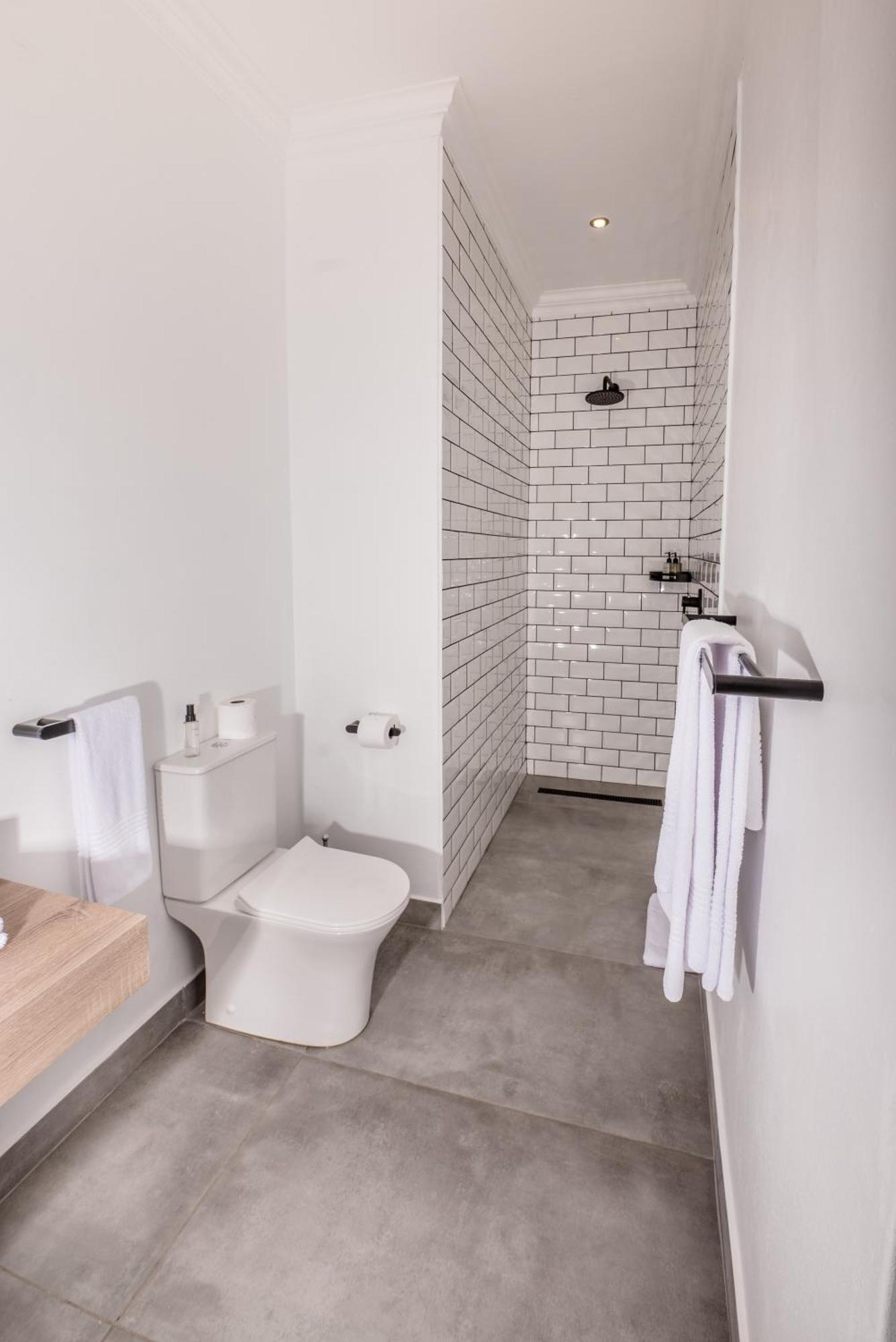 Guest house Corner House 3*